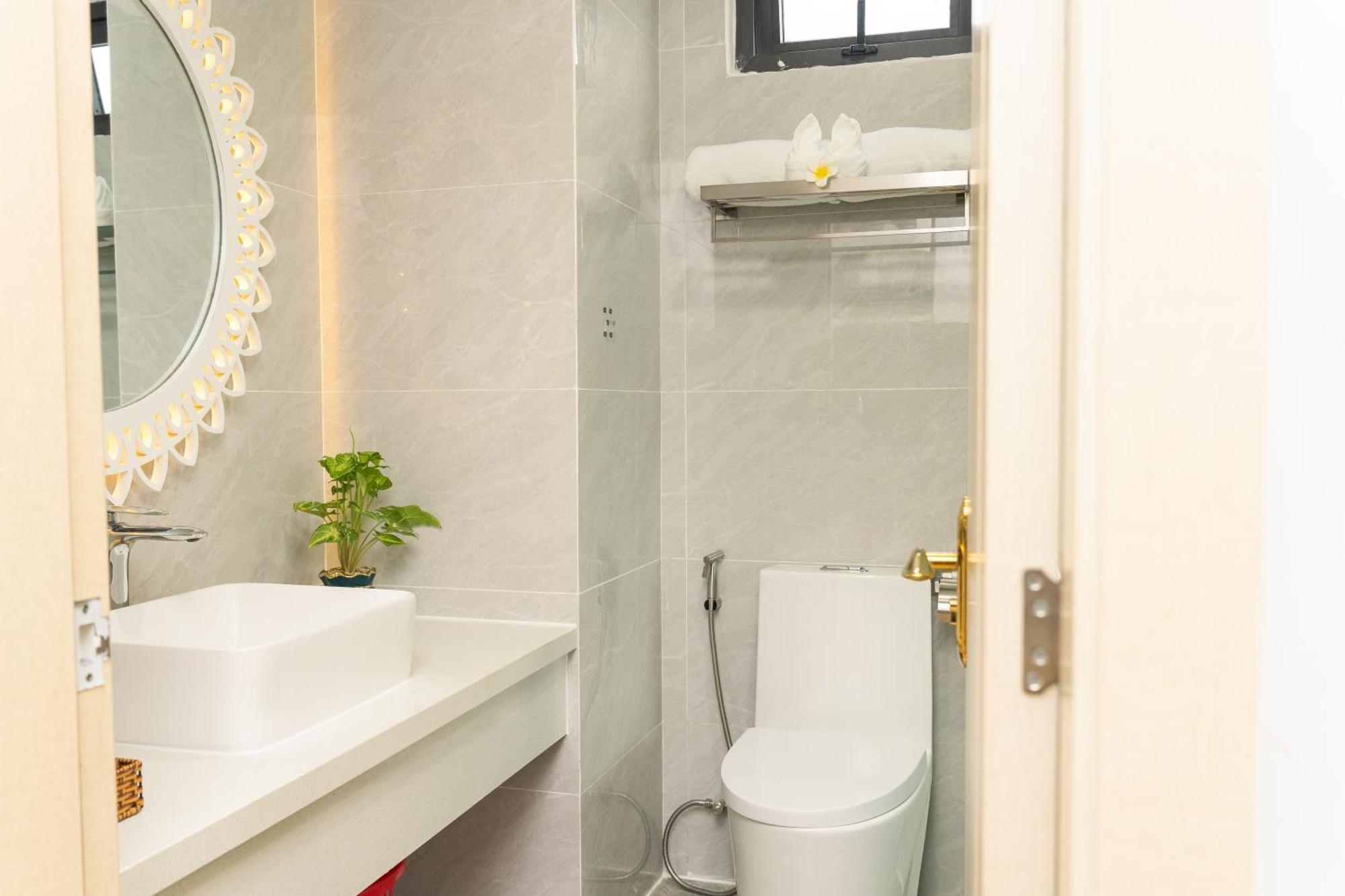 Brio Hotels & Apartments Da Nang Exterior photo